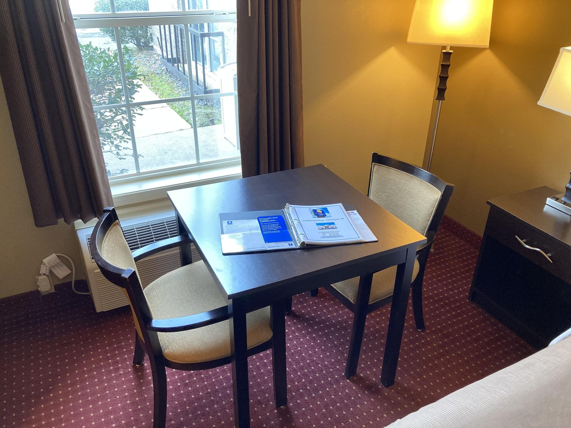 Quality Inn & Suites Little Rock West Экстерьер фото