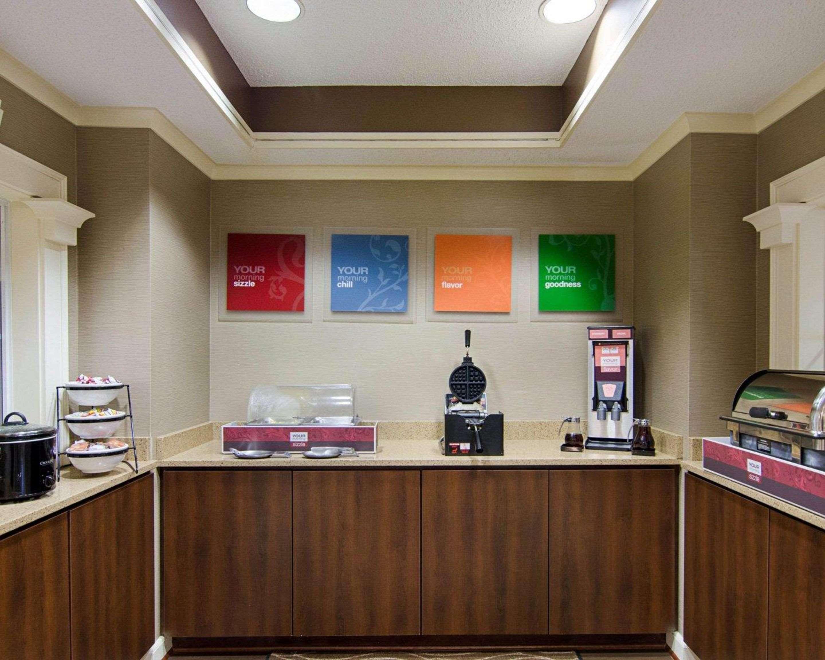 Quality Inn & Suites Little Rock West Экстерьер фото